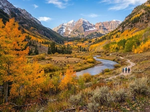 Everyone Goes to New England for Fall Color. These Places Deserve a Look Instead