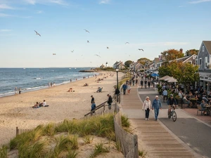 Summer Is Ending. These 7 Beach Towns May Actually Be Better in Fall